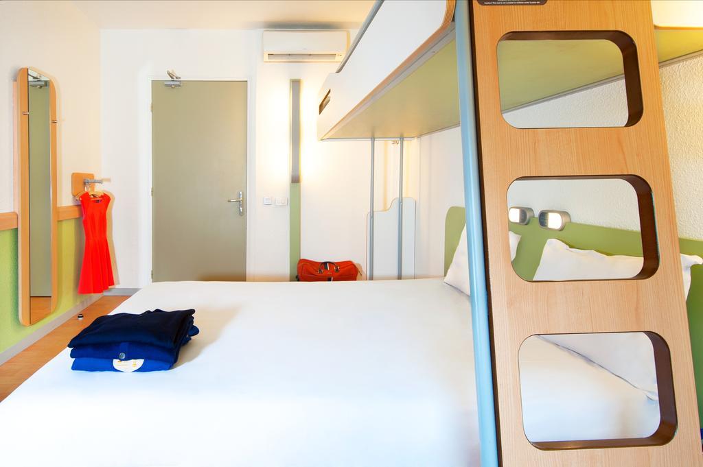 Ibis Budget Orleans Nord Saran Exterior photo